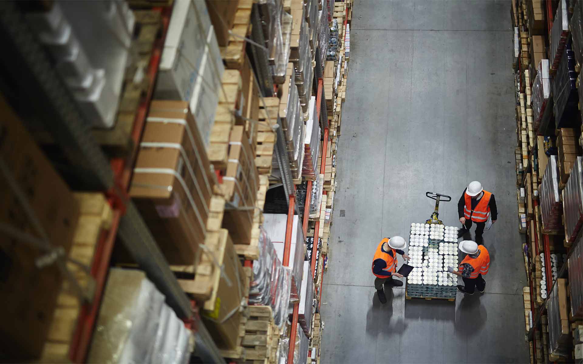 Supply Chain and Logistics Challenges You Can Expect in 2022 | Robert L. Kriewaldt